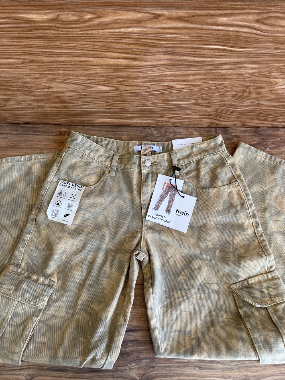 Refrain Women’s Printed Cargo Straight Leg Camo Pants, 5/27 , NWT